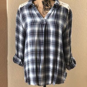 A navy blue light sweater